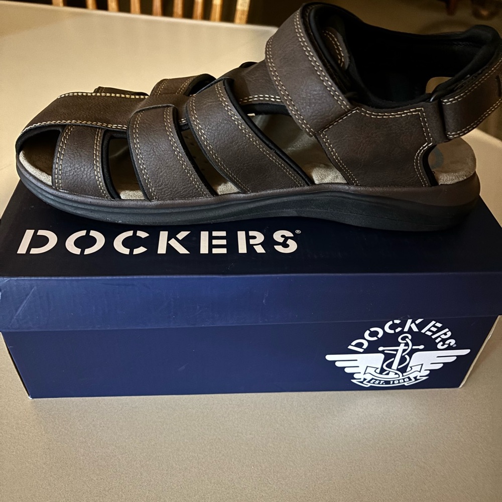 Dockers Dark Brown Strappy Sandals
